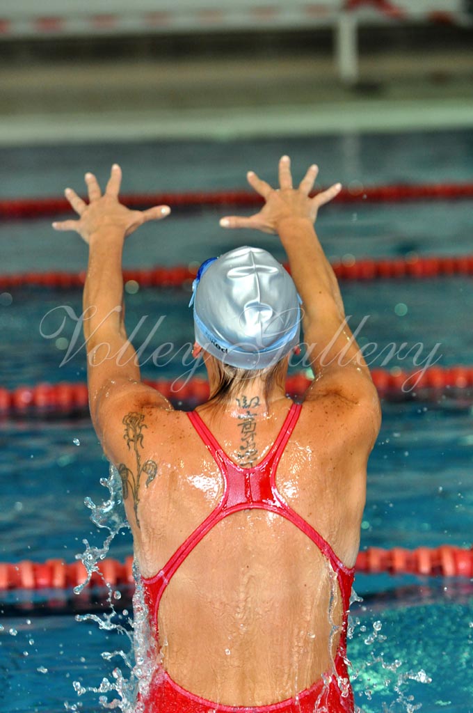 Yamamay allenamenti in piscina (08)